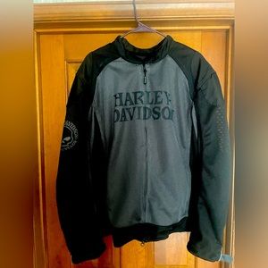 Mesh Harley Jacket, Grey and Black. SIZE: XL  Comes with pads